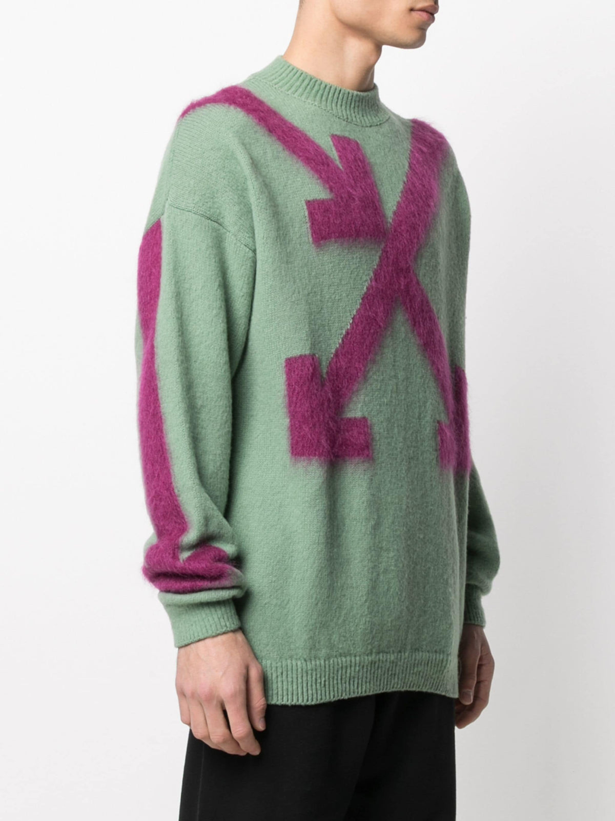 FUZZY ARROWS CREW NECK HEDGE GREEN BATON