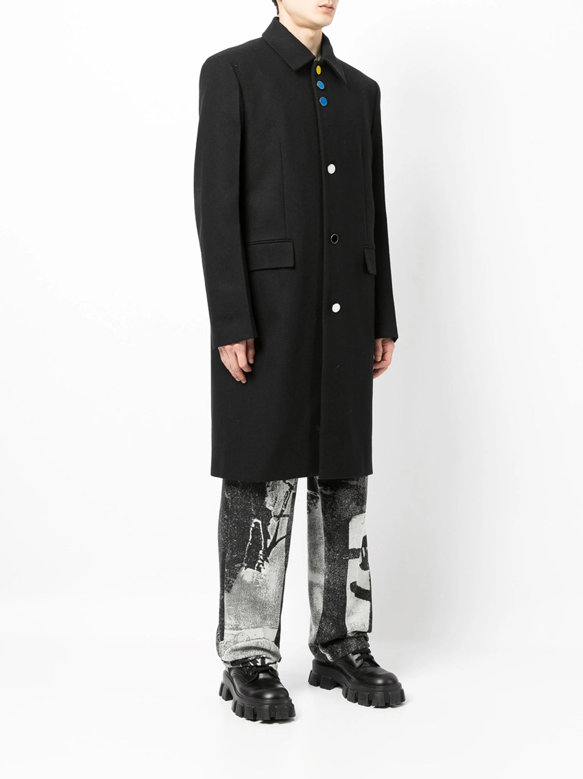 COLOR BUTTON COAT BLACK NO COLOR