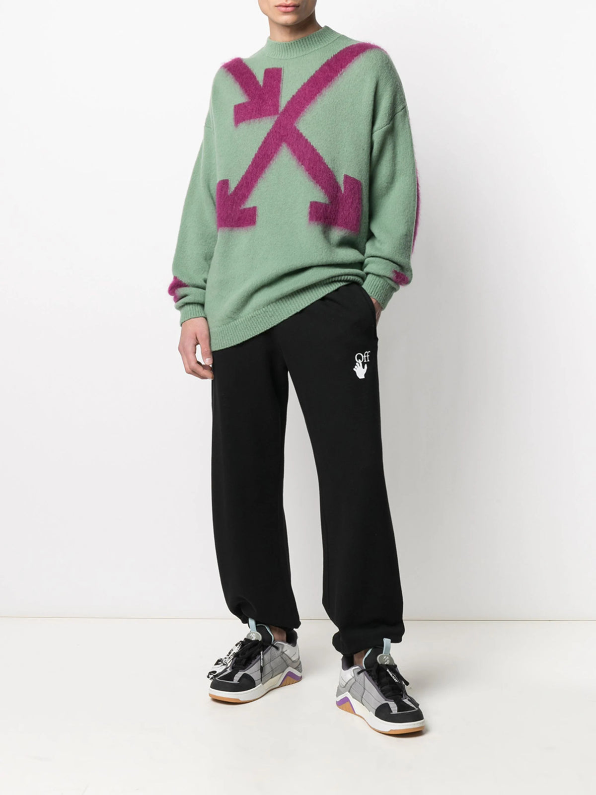FUZZY ARROWS CREW NECK HEDGE GREEN BATON