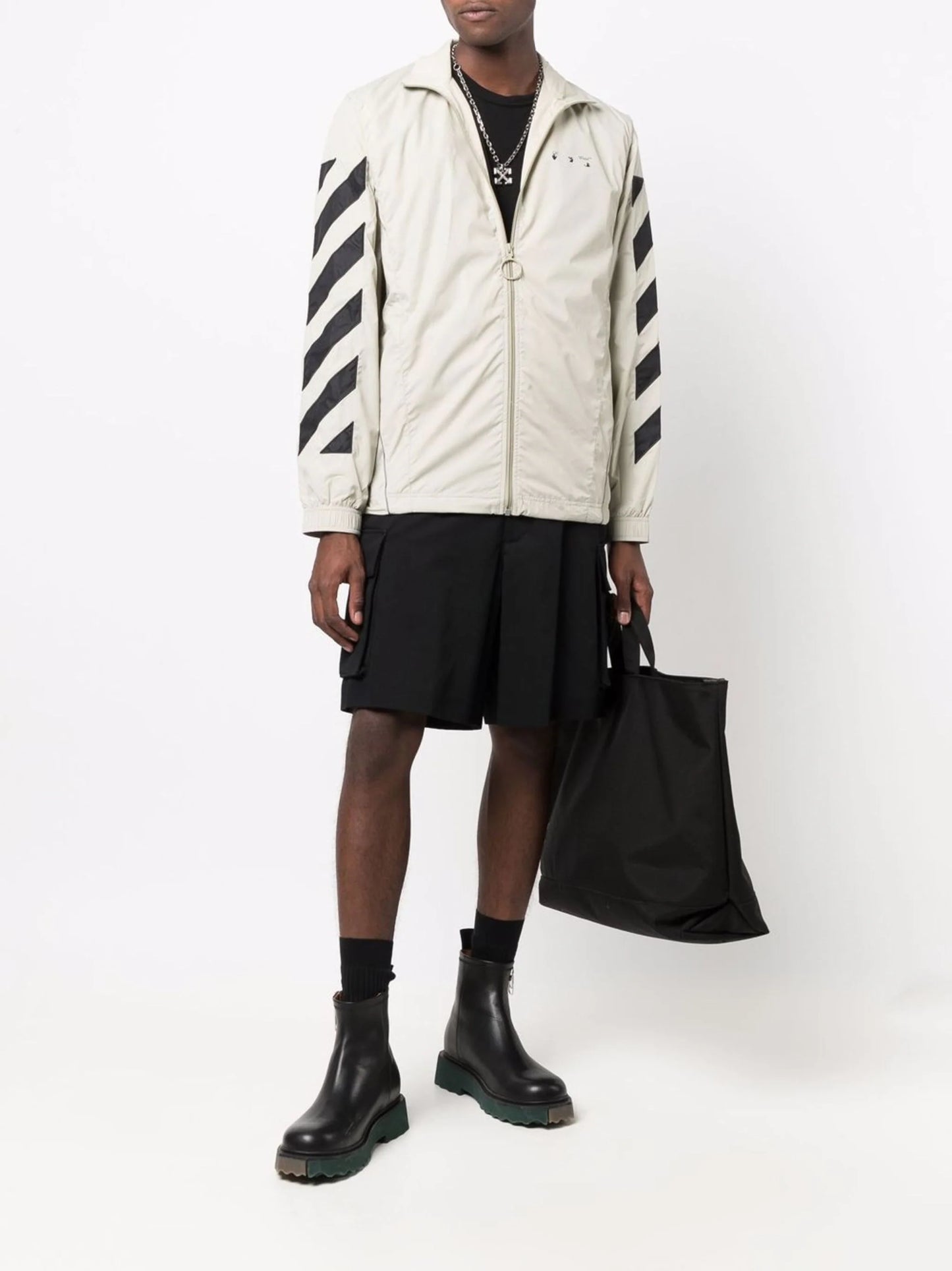 CARGO SHORTS BLACK NO COLOR