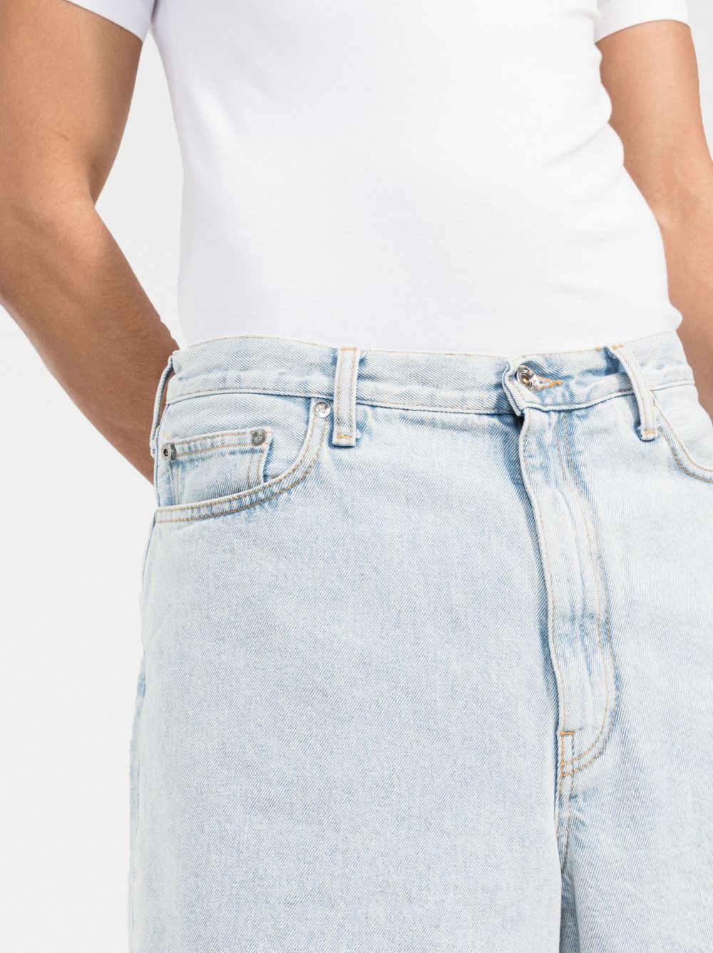 SINGLE ARROW SKATE DENIM SHOR BLEACH BLUE WHITE