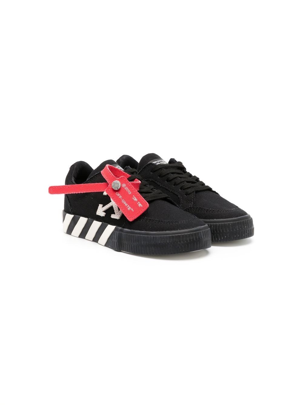 VULCANIZED LACE UP BLACK WHITE